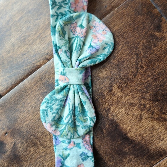 H&M Disney Newborn set - Picture 3 of 4